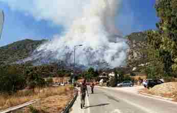 Φωτιά τώρα στο Λουτράκι