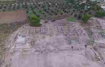 Σύμβαση της Περιφέρειας Πελοποννήσου για ανασκαφή σε ρωμαϊκή έπαυλη στο Λουτράκι