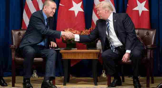 Τραμπ για Ερντογάν: «Μόνον εμένα ακούει»