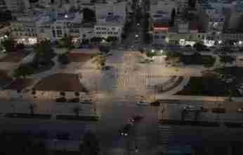 Τα φώτα άναψαν…ωστόσο άγνωστο παραμένει πότε θα ολοκληρωθεί η πλατεία «Περιβολάκια» στην Κόρινθο