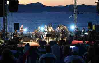 Η «Καντάτα για τη Μακρόνησο» επέστρεψε στις ρίζες της