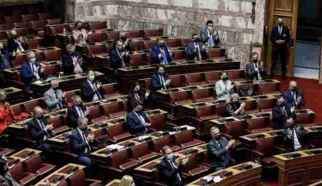 Απορρίφθηκε η πρόταση μομφής κατά Σταϊκούρα με τις ψήφους των κυβερνητικών βουλευτών