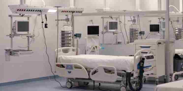 Κορονοϊός: Επταπλάσιος ο κίνδυνος σοβαρής λοίμωξης για γιατρούς και νοσηλευτές