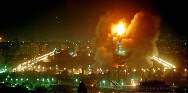 Στις 03/04/1999 ξεκινά ο βομβαρδισμός του Βελιγραδίου από τα βομβαρδιστικά του ΝΑΤΟ