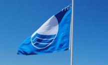 Γαλάζιες Σημαίες 2022: Αυτές είναι οι 14 παραλίες στην Κορινθία που βραβεύτηκαν