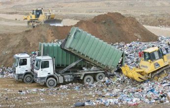 Με νομοσχέδιο “κουρελού” νέο χαράτσι στα δημοτικά τέλη από το τέλος ταφής αποβλήτων