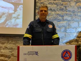 Επιχείρηση «Πιστοποίηση» με άρωμα παιδικής εργαλειοποίησης και οσμή θεσμικής κατρακύλας