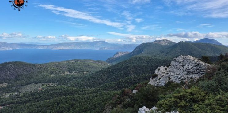 «Στήριξη» με δημιουργική ασάφεια και ένα ψήφισμα που χάθηκε στις σκοπιμότητες